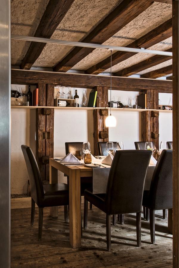 Hotel Restaurant Chesa Flims Bagian luar foto
